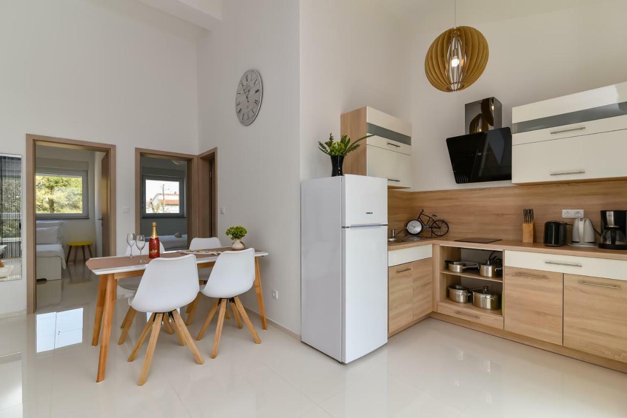Denis Apartmán Vir